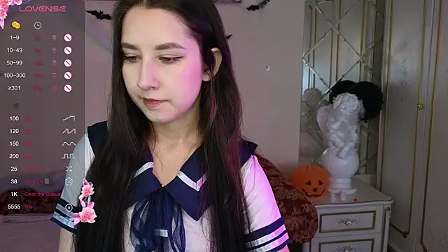 Snapshot of Eva_Maller chatting on 11, 11, 2025 Eva Maller online show from 11, 11, 2025