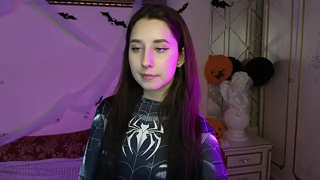 Snapshot of Eva_Maller chatting on 27, 10, 2025 Eva Maller online show from 27, 10, 2025