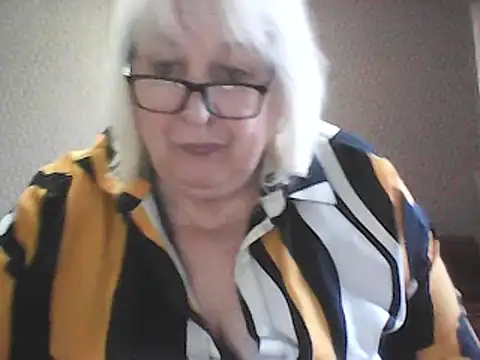 Snapshot of Alexia64231 chatting on 11, 3, 2026 Alexia64231 online show from 11, 3, 2026