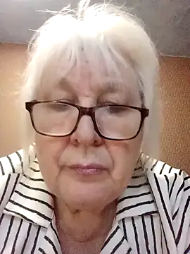 Snapshot of Alexia64231 chatting on 30, 11, 2025 Alexia64231 online show from 30, 11, 2025