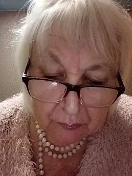 Snapshot of Alexia64231 chatting on 1, 11, 2025 Alexia64231 online show from 1, 11, 2025