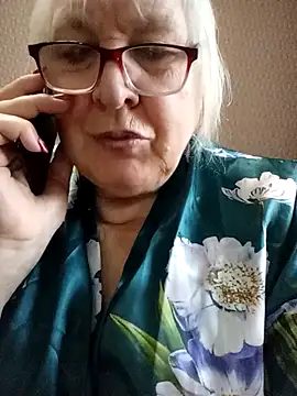 Snapshot of Alexia64231 chatting on 22, 11, 2025 Alexia64231 online show from 22, 11, 2025