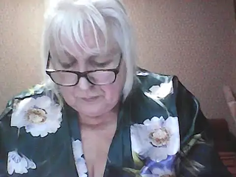 Alexia64231 online show from 6, 1, 2026