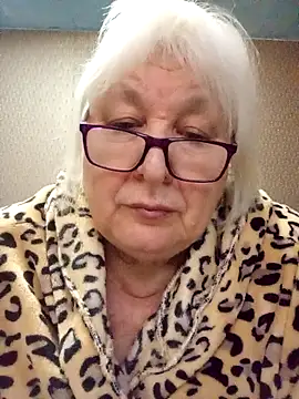 Snapshot of Alexia64231 chatting on 30, 11, 2025 Alexia64231 online show from 30, 11, 2025