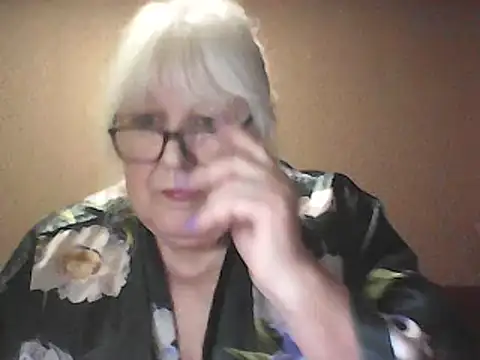 Snapshot of Alexia64231 chatting on 4, 4, 2026 Alexia64231 online show from 4, 4, 2026
