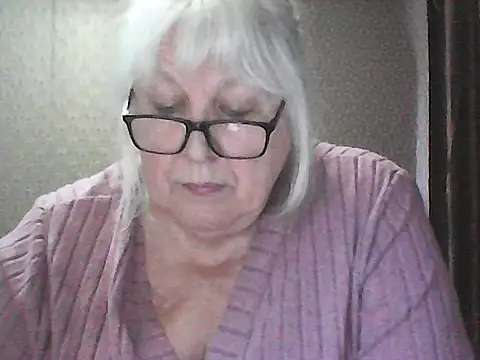 Snapshot of Alexia64231 chatting on 13, 4, 2026 Alexia64231 online show from 13, 4, 2026
