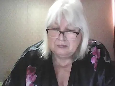 Alexia64231 online show from 3, 5, 2026