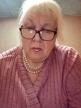 Snapshot of Alexia64231 chatting on 26, 10, 2025 Alexia64231 online show from 26, 10, 2025