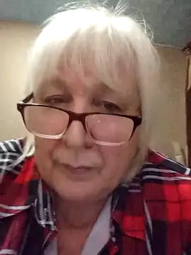 Snapshot of Alexia64231 chatting on 18, 11, 2025 Alexia64231 online show from 18, 11, 2025