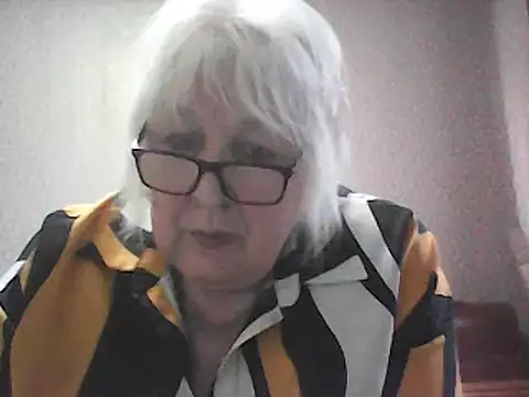 Alexia64231 online show from 14, 12, 2025