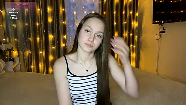 SoSweetGirl online show from 17, 12, 2025