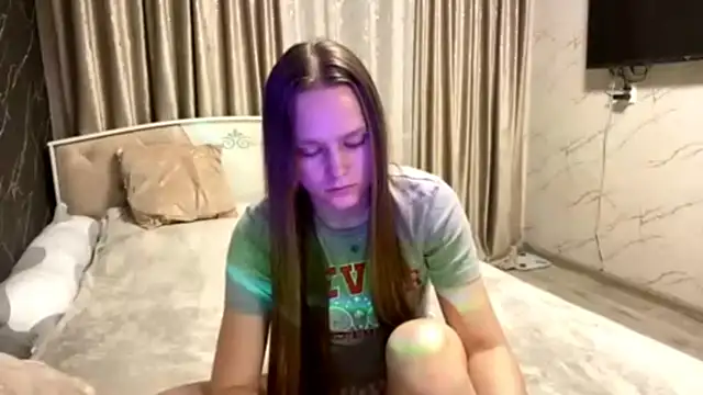 SoSweetGirl online show from 4, 11, 2025