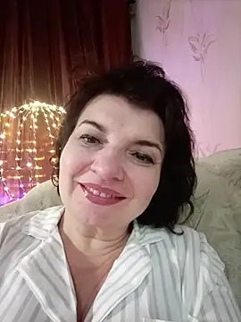 LedyNika online show from 4, 12, 2025