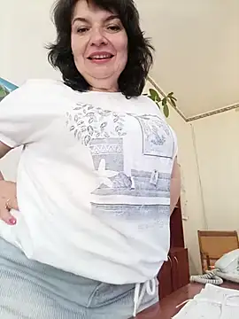 LedyNika online show from 1, 7, 2026