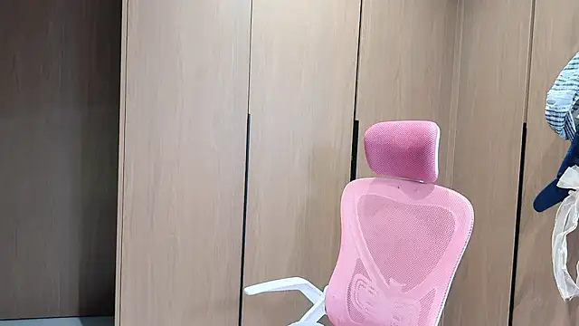 Lilium-520 online show from 8, 3, 2026