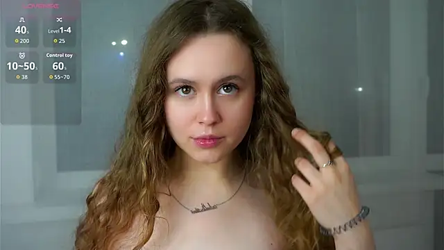 SusannaScholler online show from 2, 12, 2025