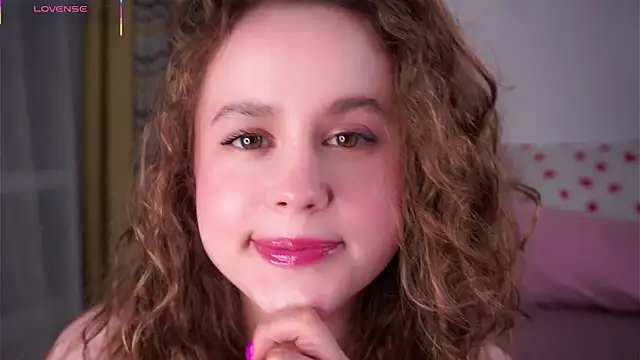 SusannaScholler online show from 5, 5, 2026