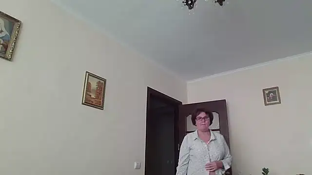 Galina56301 online show from 18, 9, 2025