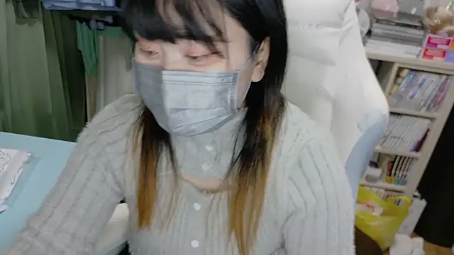 Snapshot of MIKE_chan chatting on 8, 1, 2026 MIKE chan online show from 8, 1, 2026