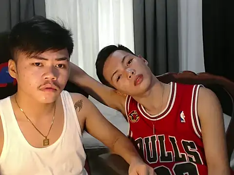 hot emman online show from 10, 10, 2025