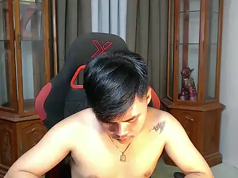 hot emman online show from 10, 9, 2025