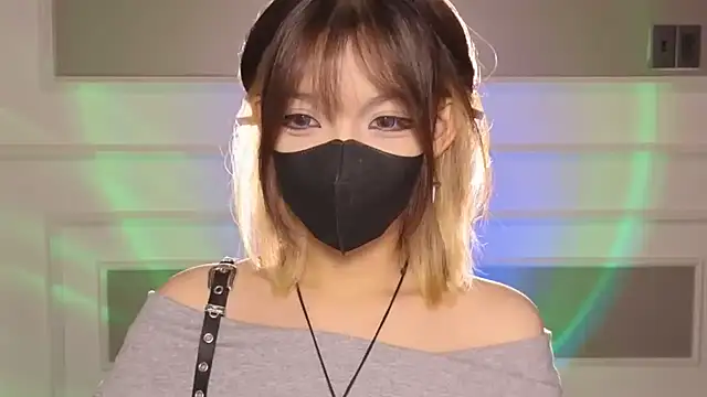      Panda      online show from 28, 4, 2026