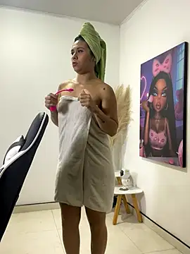 LuluMonroe Eup online show from 19, 9, 2025