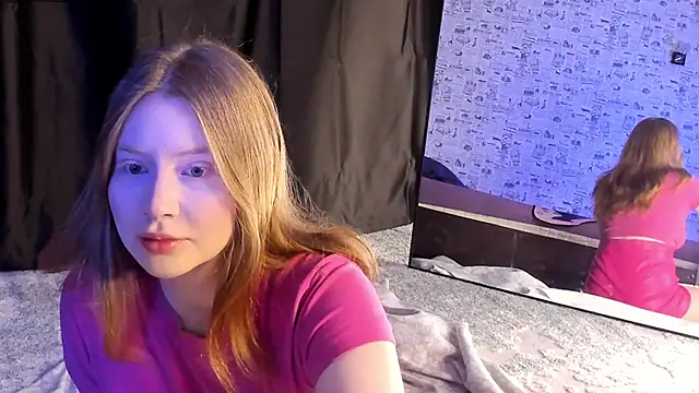 Lillie Berry online show from 5, 10, 2025