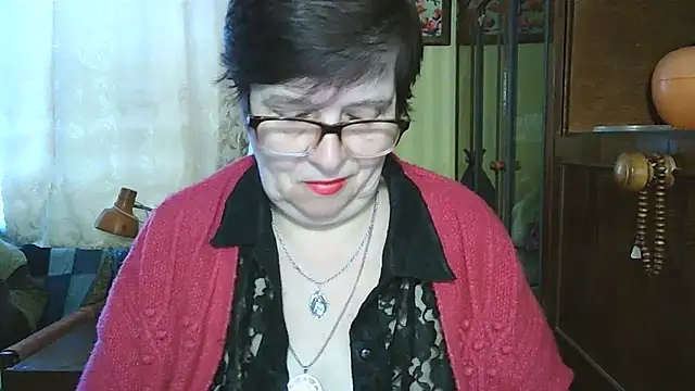 VeronicaGold511 online show from 9, 4, 2026