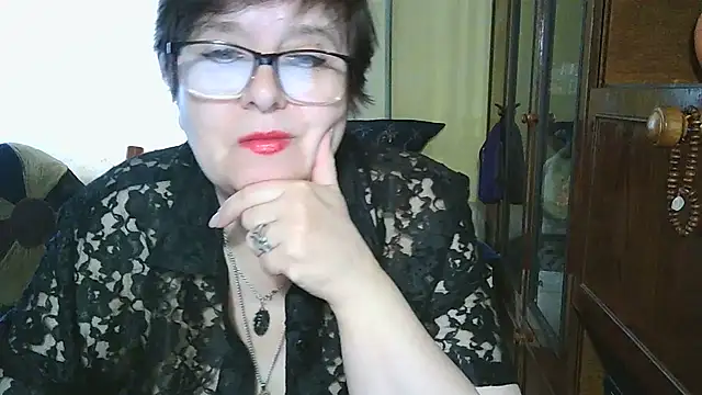 VeronicaGold511 online show from 2, 4, 2026