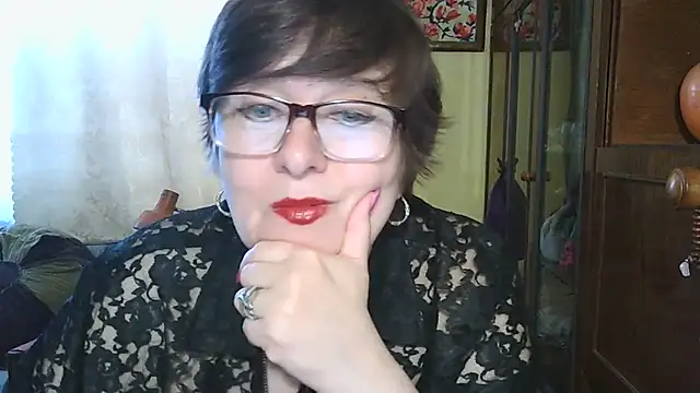 VeronicaGold511 online show from 7, 5, 2026