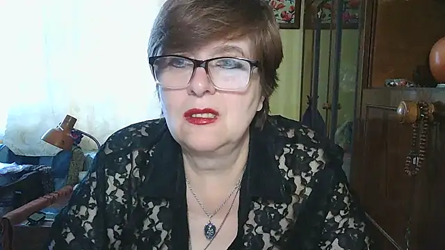 VeronicaGold511 online show from 9, 9, 2025