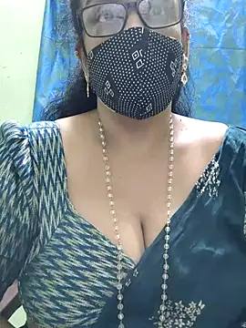 sweet-lotus online show from 9, 11, 2025