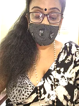 sweet-lotus online show from 2, 11, 2025