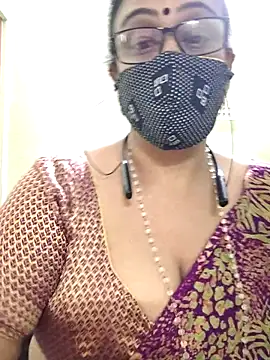 sweet-lotus online show from 10, 11, 2025