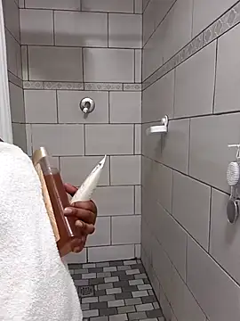 Snapshot of Babysex32 chatting on 3, 11, 2025 Babysex32 online show from 3, 11, 2025