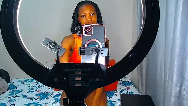 Snapshot of JuicyAdiction chatting on 23, 7, 2026 JuicyAdiction online show from 23, 7, 2026