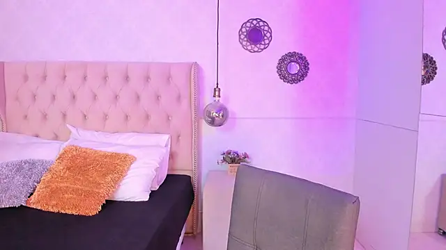 Snapshot of Tatihornyy chatting on 24, 9, 2025 Tatihornyy online show from 24, 9, 2025