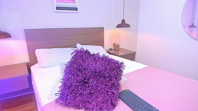 Snapshot of Tatihornyy chatting on 16, 10, 2025 Tatihornyy online show from 16, 10, 2025