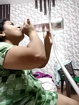 Cute-Janvi20 online show from 14, 5, 2026