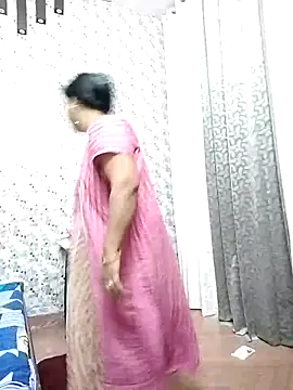 Cute-Janvi20 online show from 17, 3, 2026