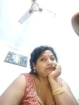 Cute-Janvi20 online show from 30, 10, 2025