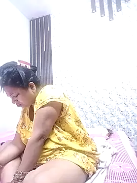 Cute-Janvi20 online show from 24, 4, 2026