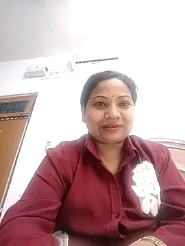Cute-Janvi20 online show from 16, 4, 2026