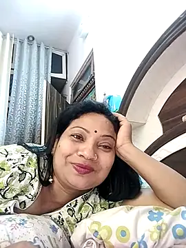 Cute-Janvi20 online show from 17, 5, 2026