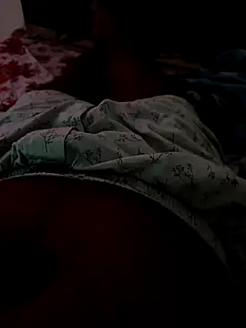 Snapshot of YoniTantraIndia chatting on 7, 10, 2025 YoniTantraIndia online show from 7, 10, 2025