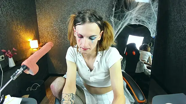 Anjela Botton online show from 21, 4, 2026