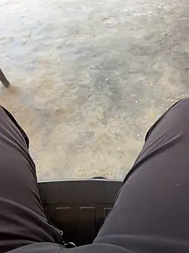 jucydick010887 online show from 13, 11, 2025