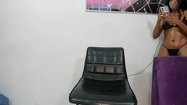 Nini Beyker online show from 27, 10, 2025