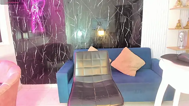 Nini Beyker online show from 19, 3, 2026